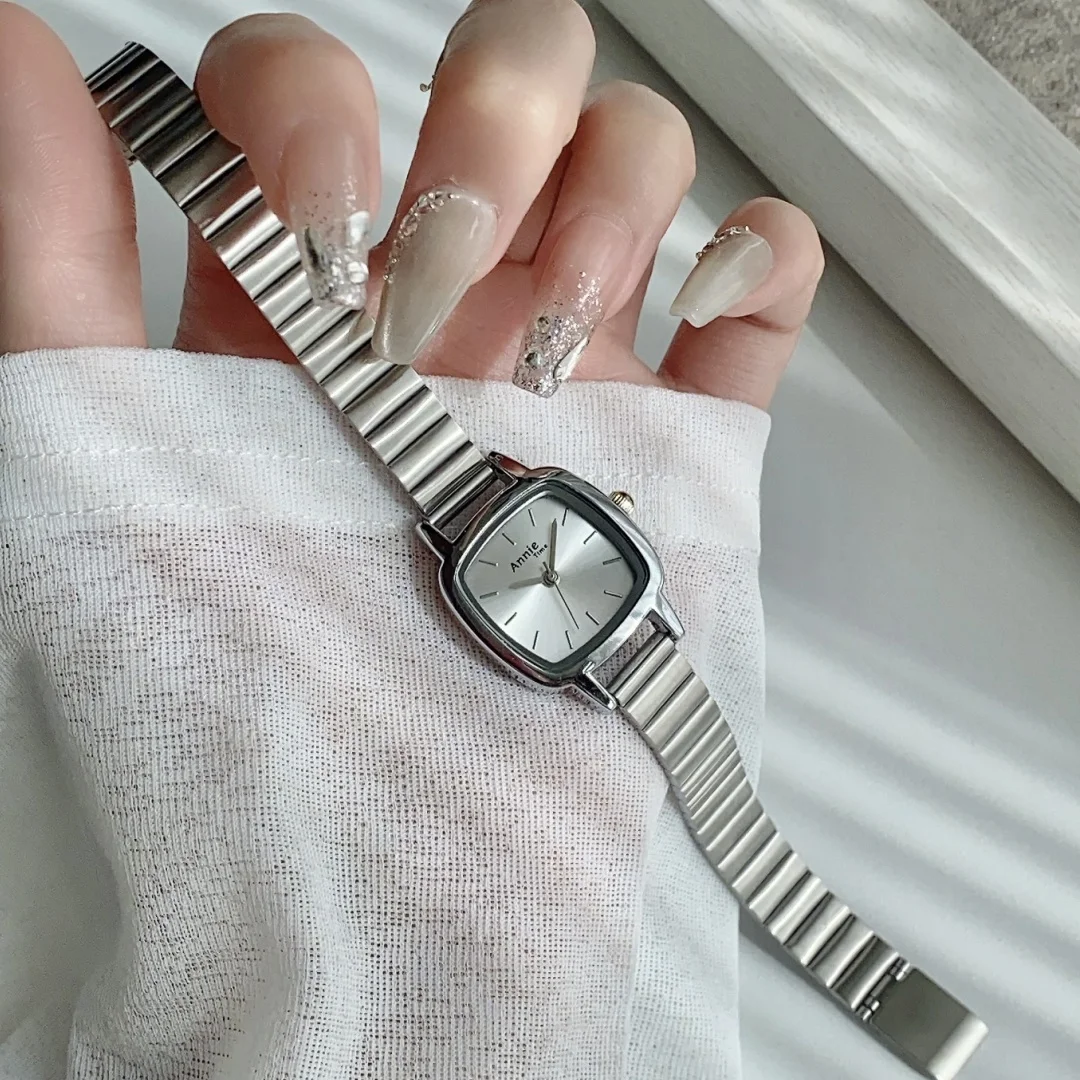 Fashionable and Simple Gold Stainless Steel Women's Watch Business Casual Elegant Quartz Watches Small Square Ladies Wristwatch