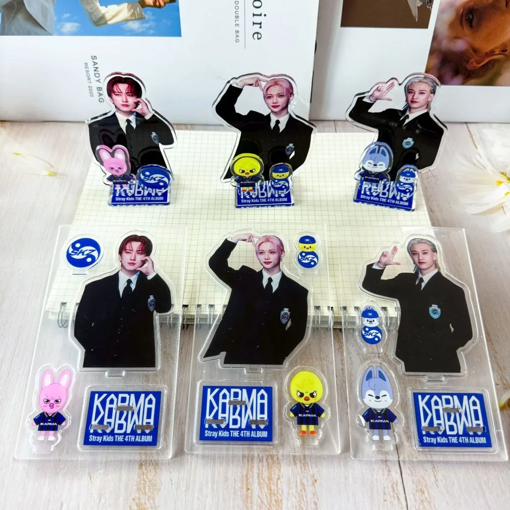 nuovo StrayKids KPOP SKZOO album in piedi KARMA Yong Bok Hwang Hyun Jin selfie foto ornamento set di tre pezzi, regalo di raccolta di fan