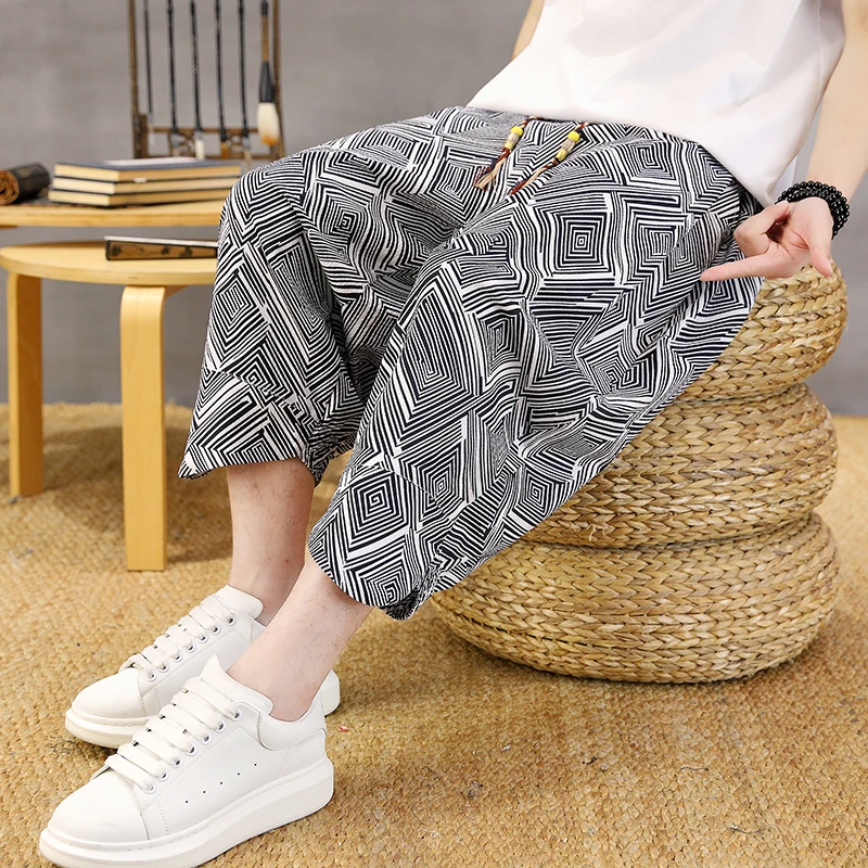 

2026 Summer Men's Casual Loose Fashionable Cropped Pants Cotton Linen Ethnic Style Sports Haren Plus Size Beach Shorts