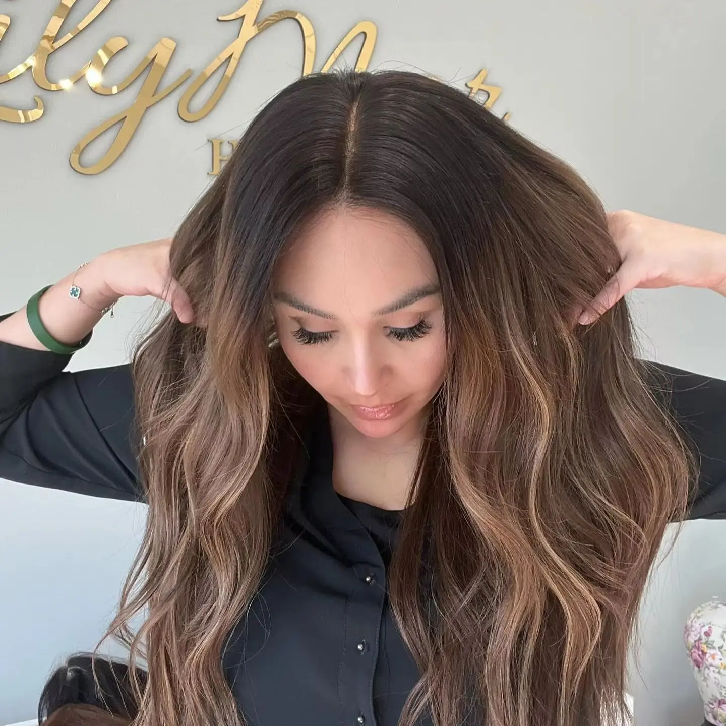 Long Length Soft Deep Wave Wig Ombre Brown with Honey Streaks Balayage Luxury Synthetic Lace Front Wig for Women Daily Party Use