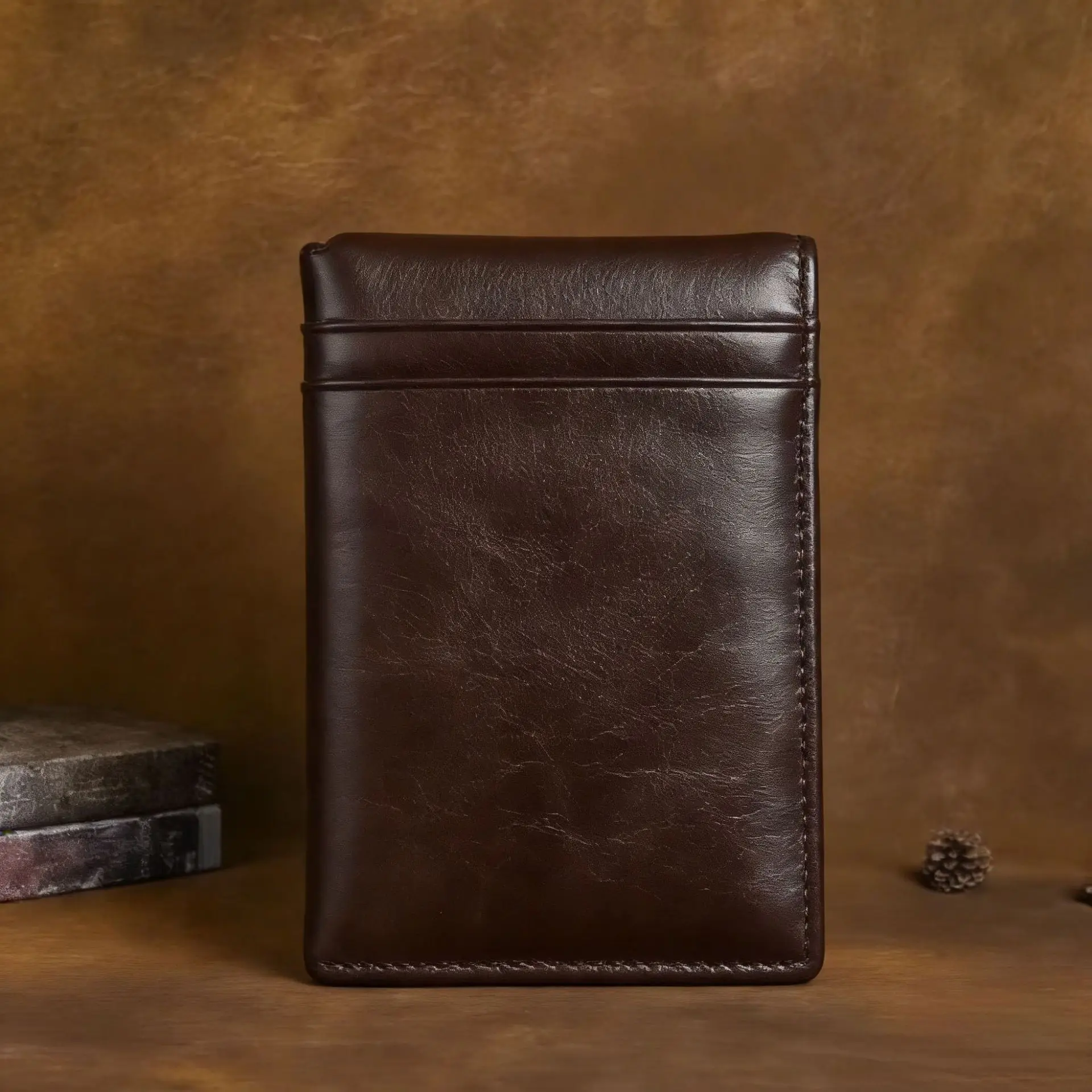 

2026 new oil wax leather anti magnetic anti-theft brush real pickup bag men's wallet card bag multifunctional