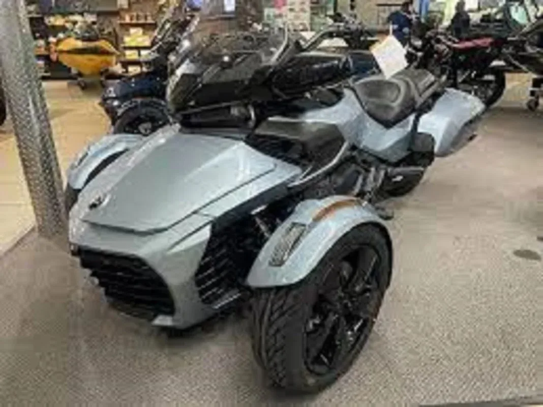 Desconto de verão de 50%2023 Can-Am Spy der F3-T (SE6)