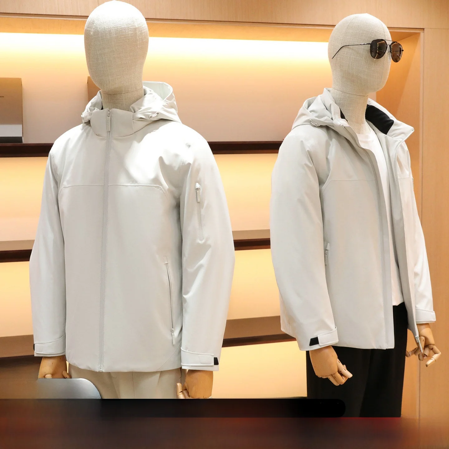 

Thiened Outdoor Men's down Jaet Windproof Waterproof Warm Filling Du Feather All Pred Glue Tee-Proof Function Sle