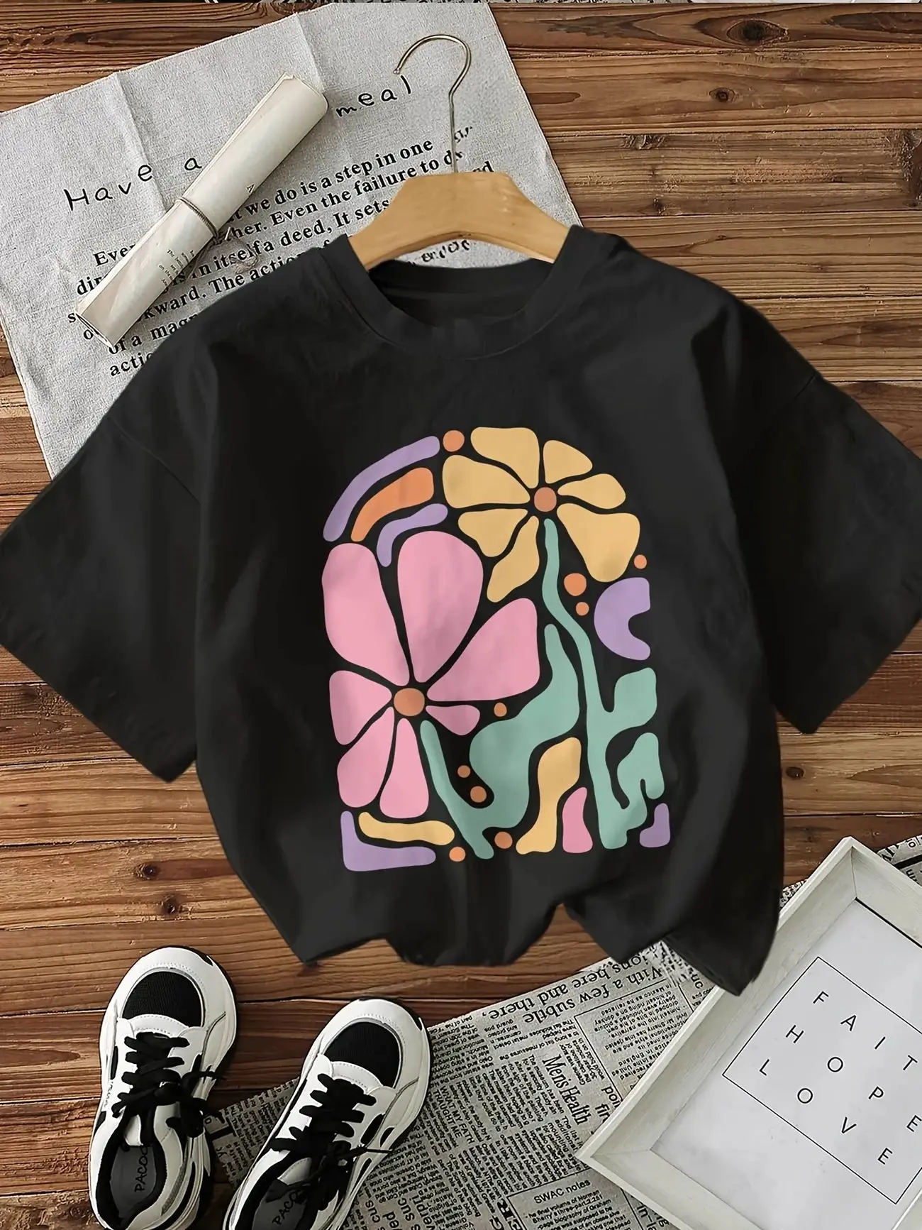 

Футболка больших размеров с художественным цветочным рисунком, с коротким рукавом и красочным цветочным принтом