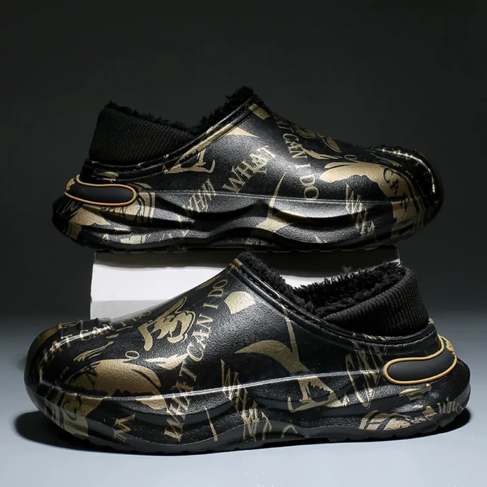 Warme Baumwolle Schuhe Männer Hausschuhe Wrap Heels Plüsch Hausschuhe Wasserdicht Rutschfeste Winter Hausschuhe Plattform Rutsche Männer Hause Hausschuhe