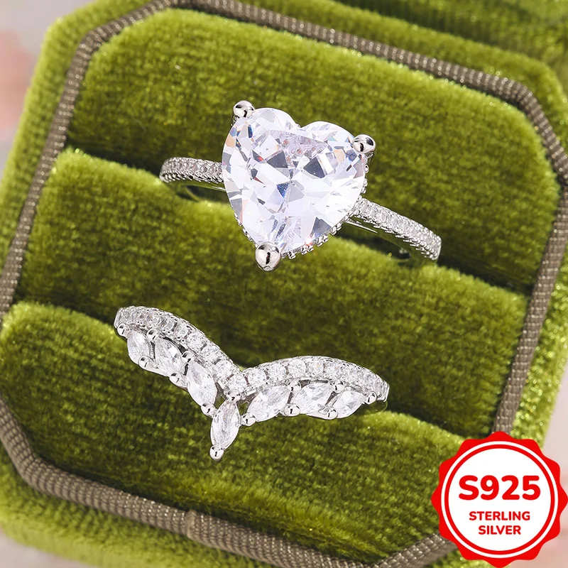 

Exquisite and Elegant Genuine S925 Silver Heart-shaped V-shaped Full Diamond Ring for Ladies To Wear, Elegant and Light Luxury