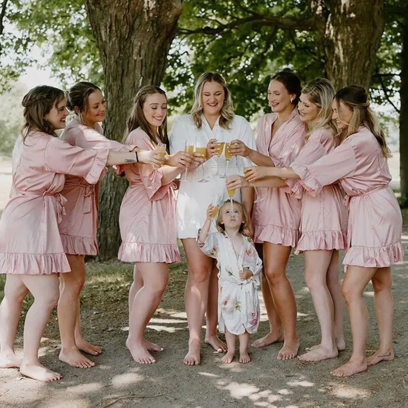 Embroidered Bride Robe Personalized Ruffle Bridesmaids Silk Robes Wedding Day Embroider Kimono Gift Customizable Elements Kimono