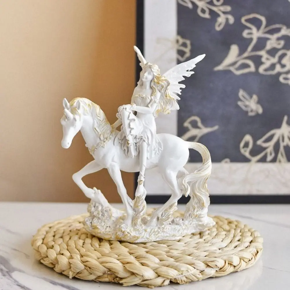 Nordic dos desenhos animados anjo da guarda estatueta artesanal luz de luxo resina anjo estátua bonito flor fada vela ornamentos decoração casa