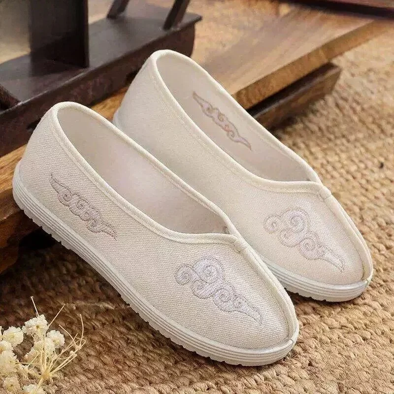 New 2026 Men's Hanfu Dance Performance Shoes Soft Bottom Canvas Embroidered Beijing Opera Shoes Casual Fashionable Breathable