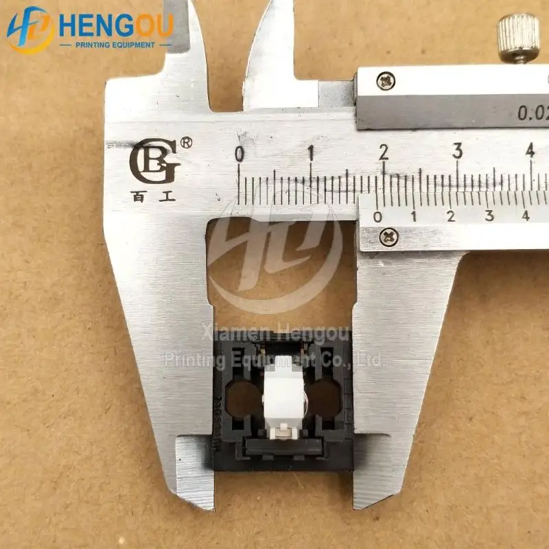 S37Z201674 Computer Desk Button Roland 700 Offset Printing Machine Parts