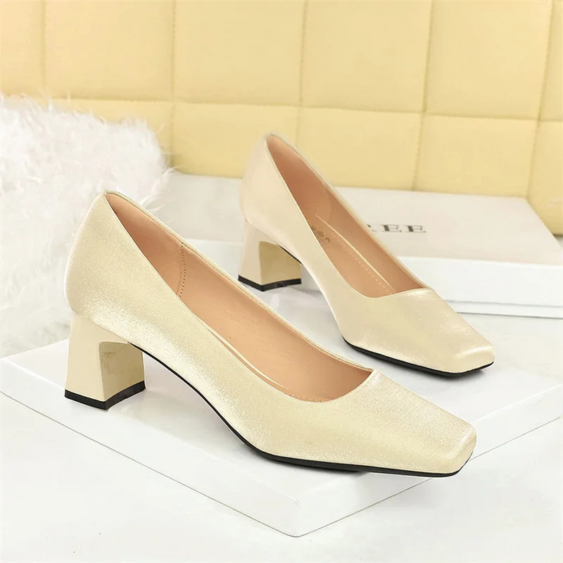 

New French Elegant Fashionable Single Shoes Spring Autumn Square Toe Satin Thick Heel Shallow Mouth Plain Mid-Heel Commuting