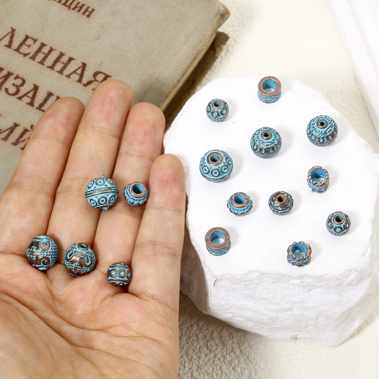 20 PCs Zinc Based Alloy Patina Spacer Beads  Antique Copper Blue Beads Bracelets For DIY Charm Jewelry Making Necklace Findings