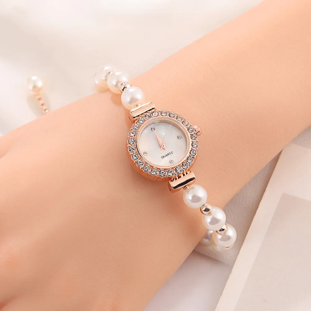 

Ladies Quartz Watch Light Luxury Pearl Diamond Bracelet Watch Girl Holiday Gift