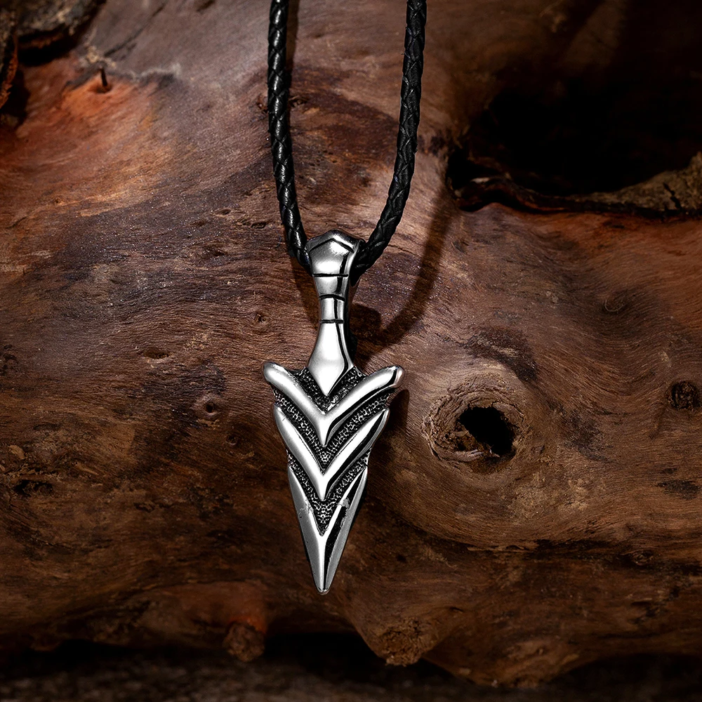 Norse Mythology Odin's Spear Gungnir Necklaces Men Retro Stainless Steel Viking Pendant Scandinavian Amulet Self-defense Jewelry