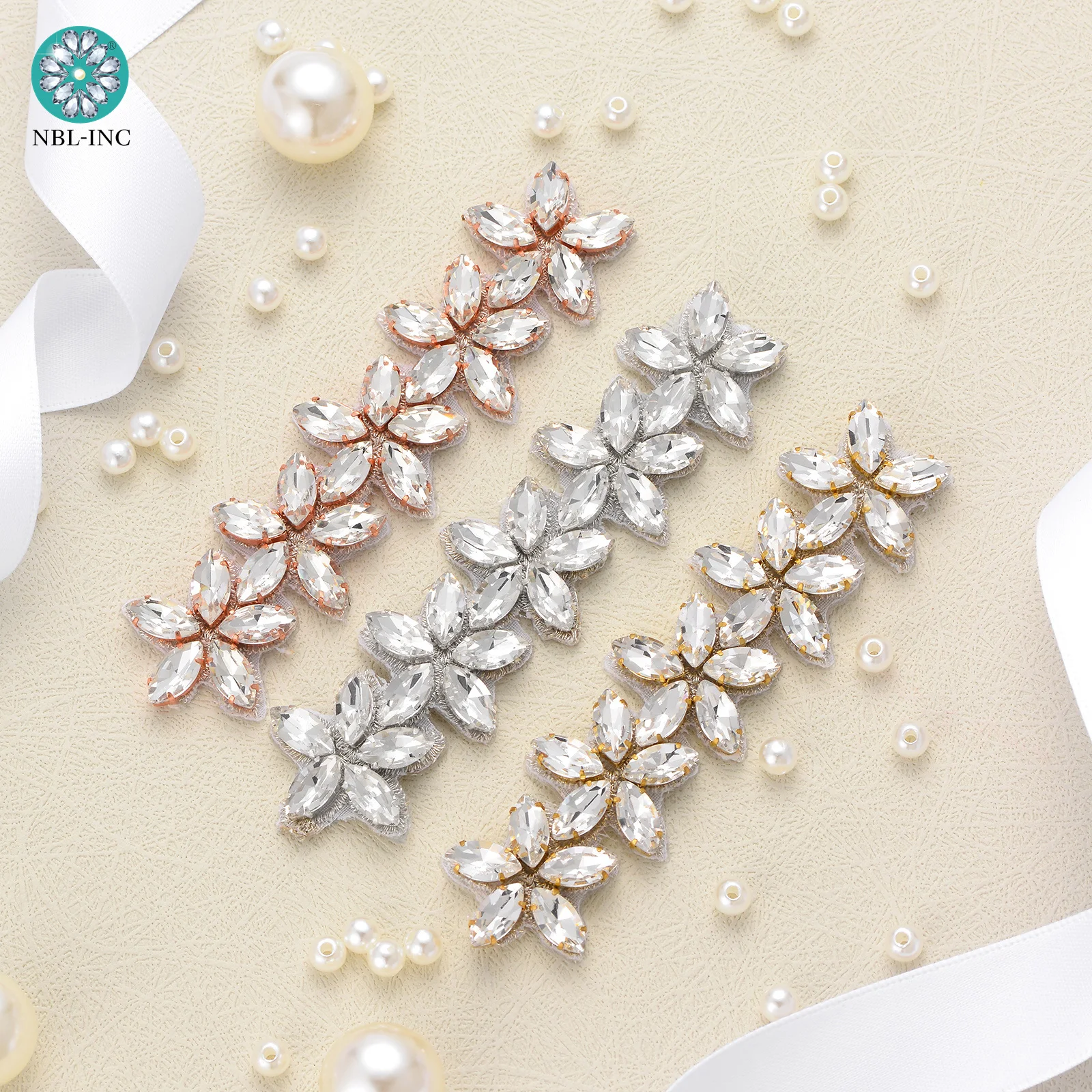 

（30PCS）Wholesale hand sewn crystal rhinestone applique gold silver iron on for dress accessory WDD1328