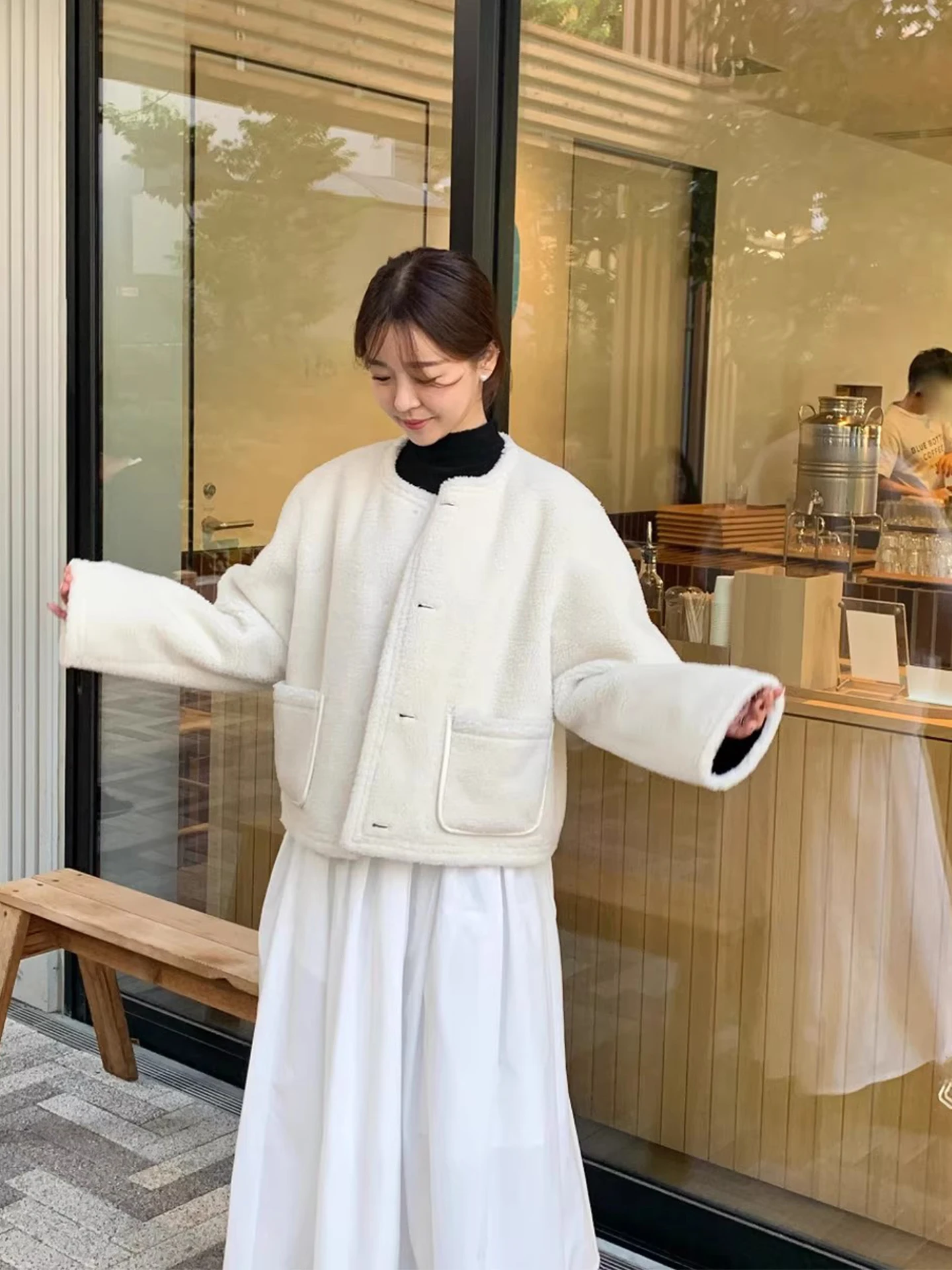 Clothland Donna Elegante Giacca da indossare su due lati Pelle PU Manica lunga monopetto Reversibile Indossare Cappotti invernali femminili CB272