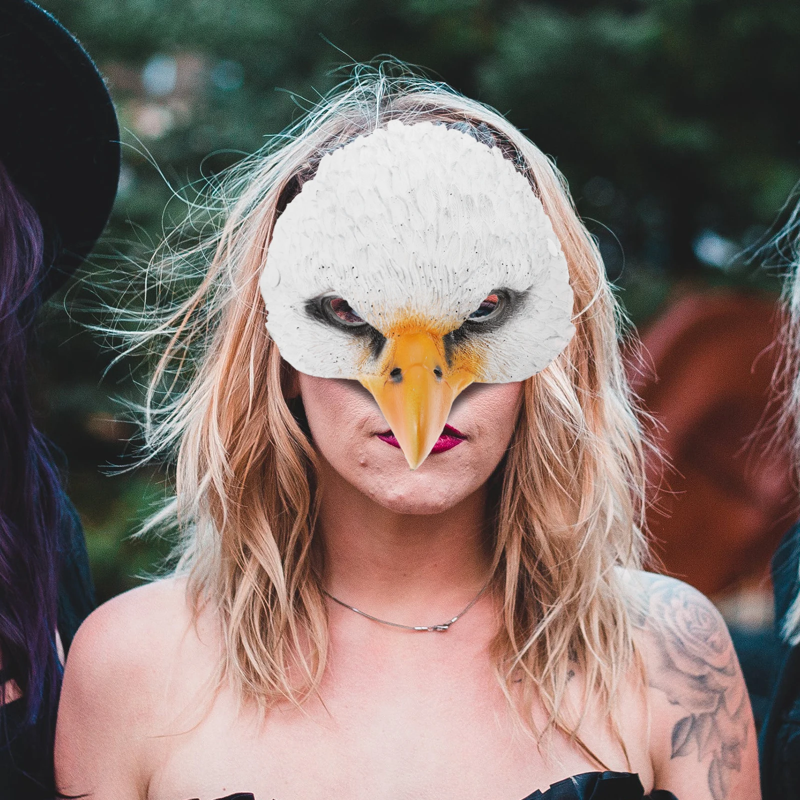 

Owl Shape Half Face Mask for Halloween Cosplay Costume Accessory Bird Beak Type Masquerade Mask for Adults Unique