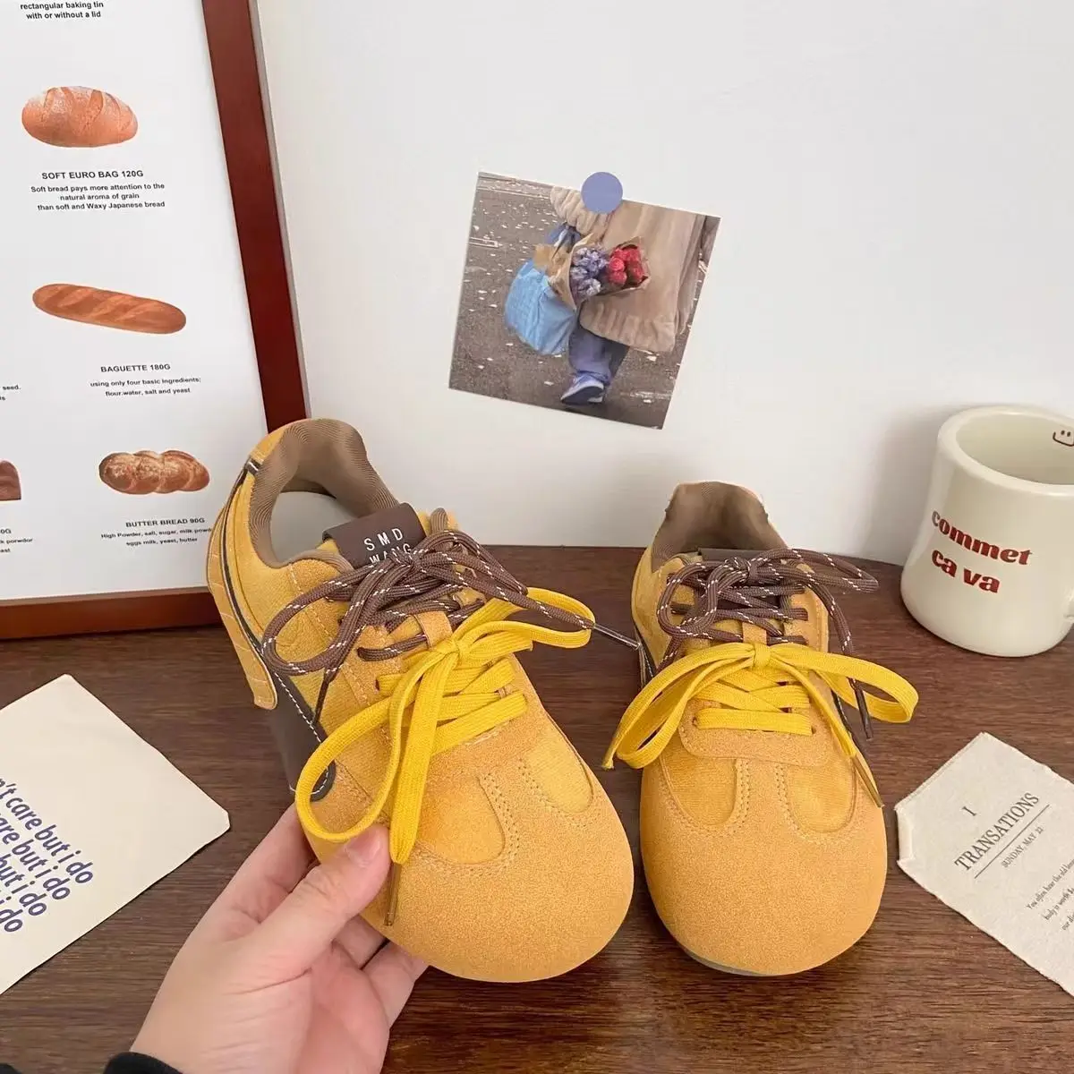 

Women's Light Breathable Casual Flats Shoes Spring 2026 New Luxury Versatile Running Sneakers Zapatos De Mujer