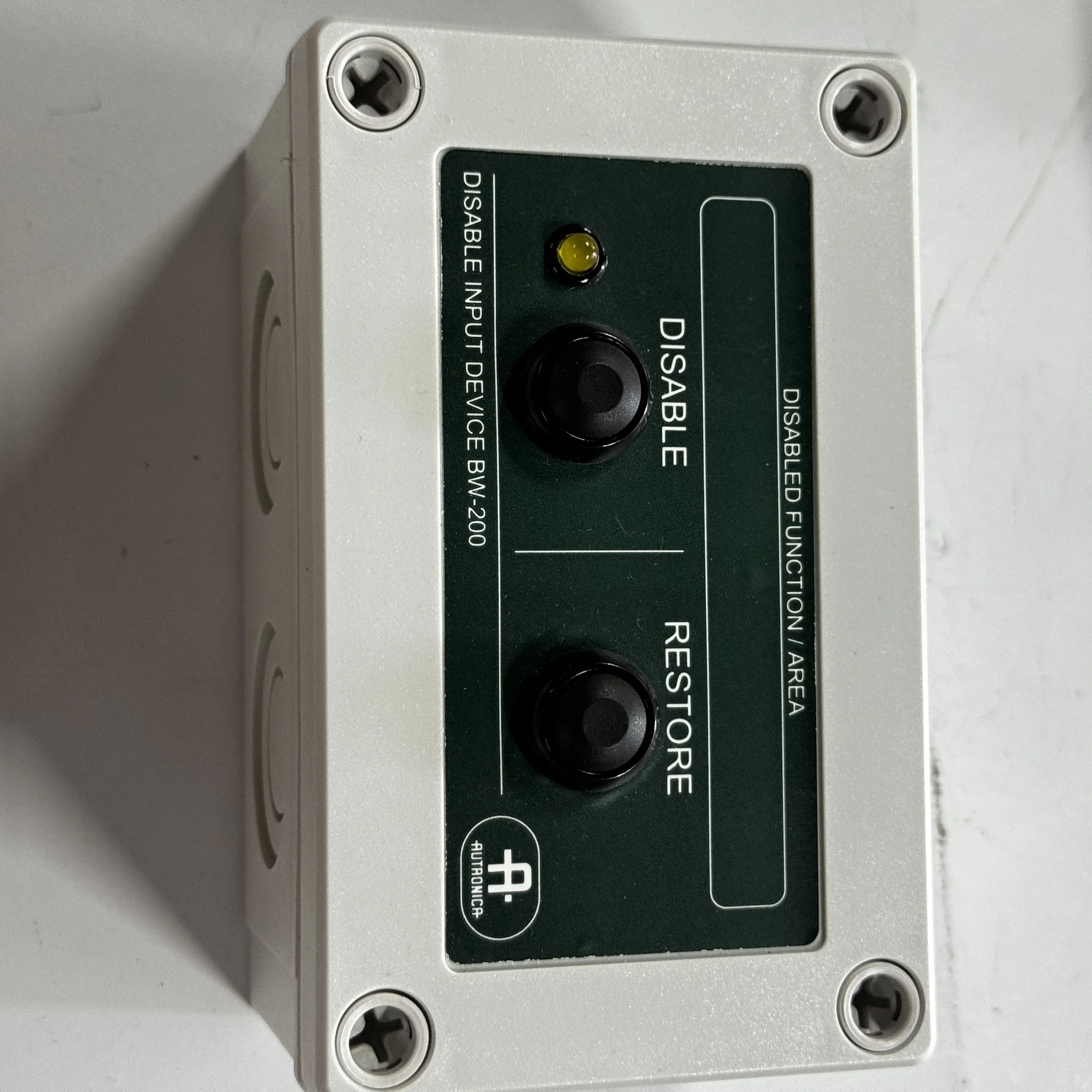 AUTRONICA BW-200 DISABLE INPUT UNIT WITH PUSH BUTTON 116-BW-200/GB