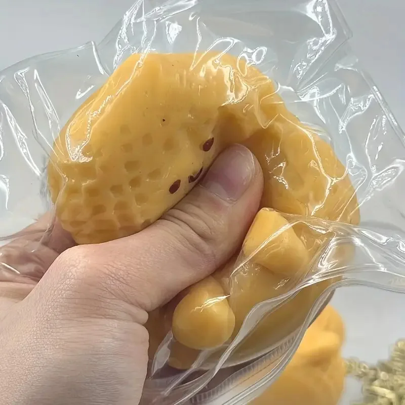 Erdnuss Silikon Kneten Stofftier Langsam Rebound Simulation Creme Kleber Langsam Squeeze Simulation Entlüften Artefakt Desktop Ornament