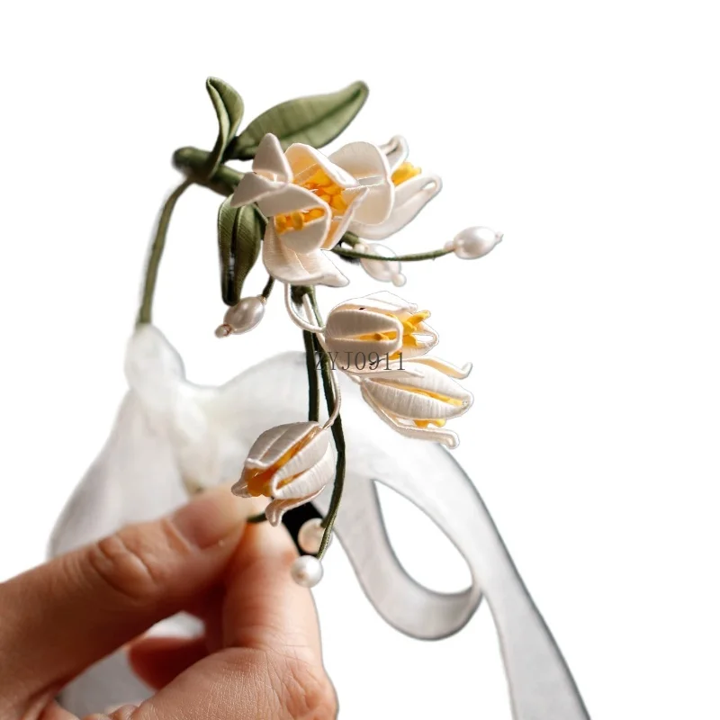 wrapped-flower-mori-wrist-flower-girl-new-chinese-style-bridal-hand-gift-super-immortal-flower-ribbon