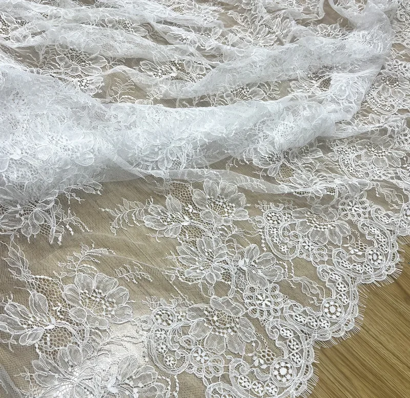 2023 Sewing Trimmings and Embellishments  for Brides Wedding Laces Off White Cord Lace Eyelash White Lace Fabric High Quality