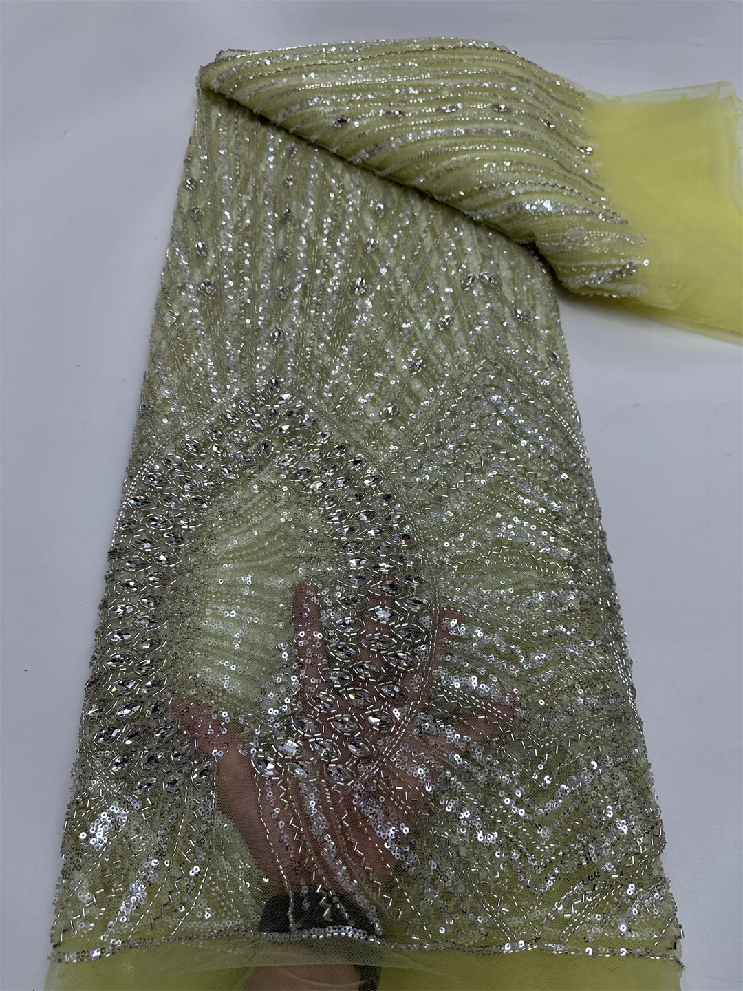 الترتر الثقيل الأفريقي ومطرز أقمشة الدانتيل 2025 شمسيّة دانتيل عالية الجودة النيجيري الفرنسي تول أقمشة الدانتيل لخياطة فستان الزفاف