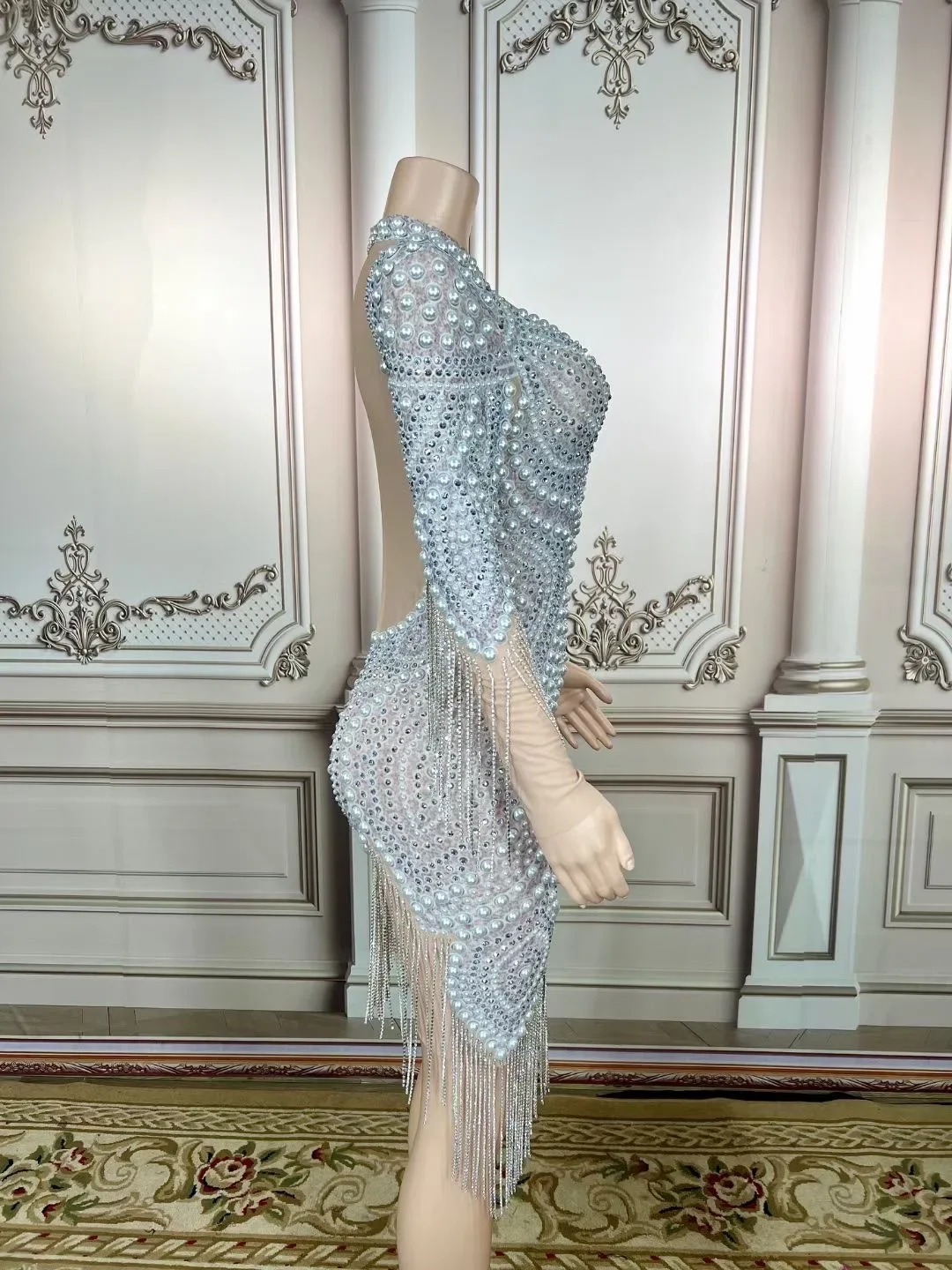 Długa Sukienka z Długim Rękawem, Ozdobiona Błyszczącymi Cyrkoniami, Perłami i Frędzlami, Seksowna, Damska, Idealna na Klub Nocny, Bal, Urodziny, Strój dla Piosenkarki, Kostium Sceniczny
