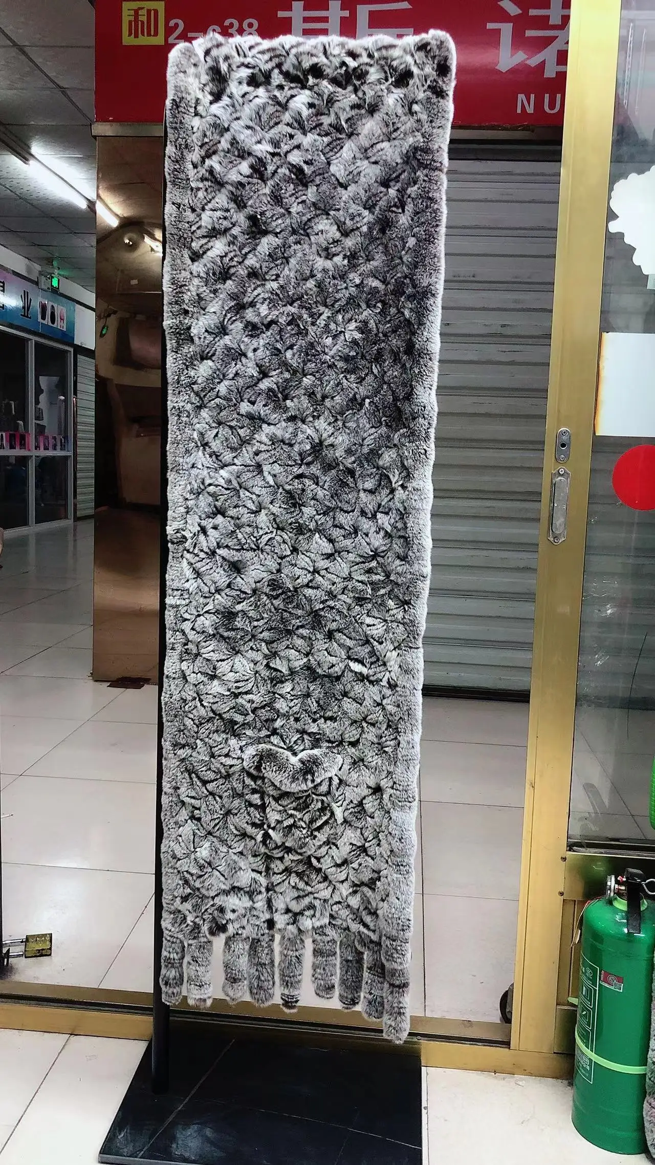 190*36cm Winter Gestrickte Echt Rex Kaninchen Fell Schal mit Tasche Breite Frauen Natürliche Kaninchen Fell Quaste Schal warm Langen Fell Schals – Detail 13
