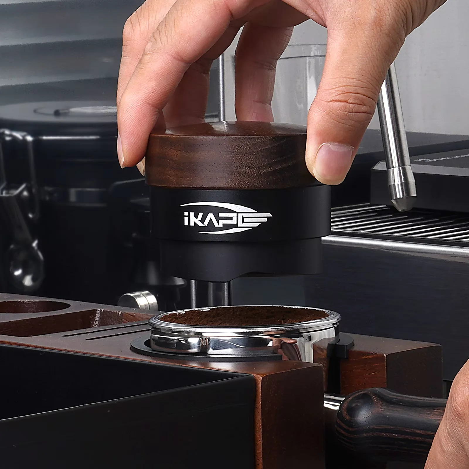 IKAPE Espresso Wooden Gravity Distributor, Fits 51/54/58mm Portafilters，Coffee Walnut Distributor with Titanium PVD Coating Base