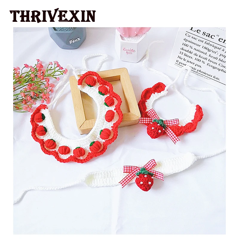 

Adjustable Cat Collar Crochet Dog Hand-knitted Woolen Bowknot Necklace Strawberry Cute Pet Saliva Towel Neck Strap Accessories