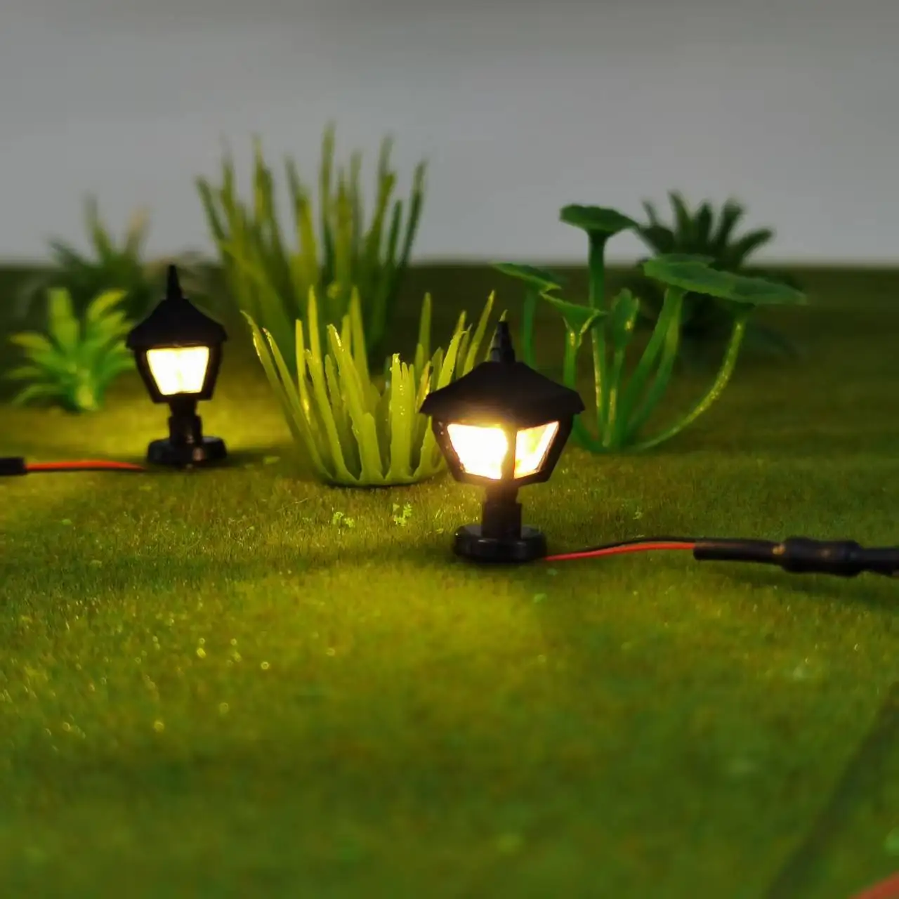 Miniatur-Heimdekorationslampe Kleine Ornamentale Mini-Graslampe Modell Mikro-Landschaftsmaterialien Diorama-Zubehör 3 Stück/10 Stück – Detail 4