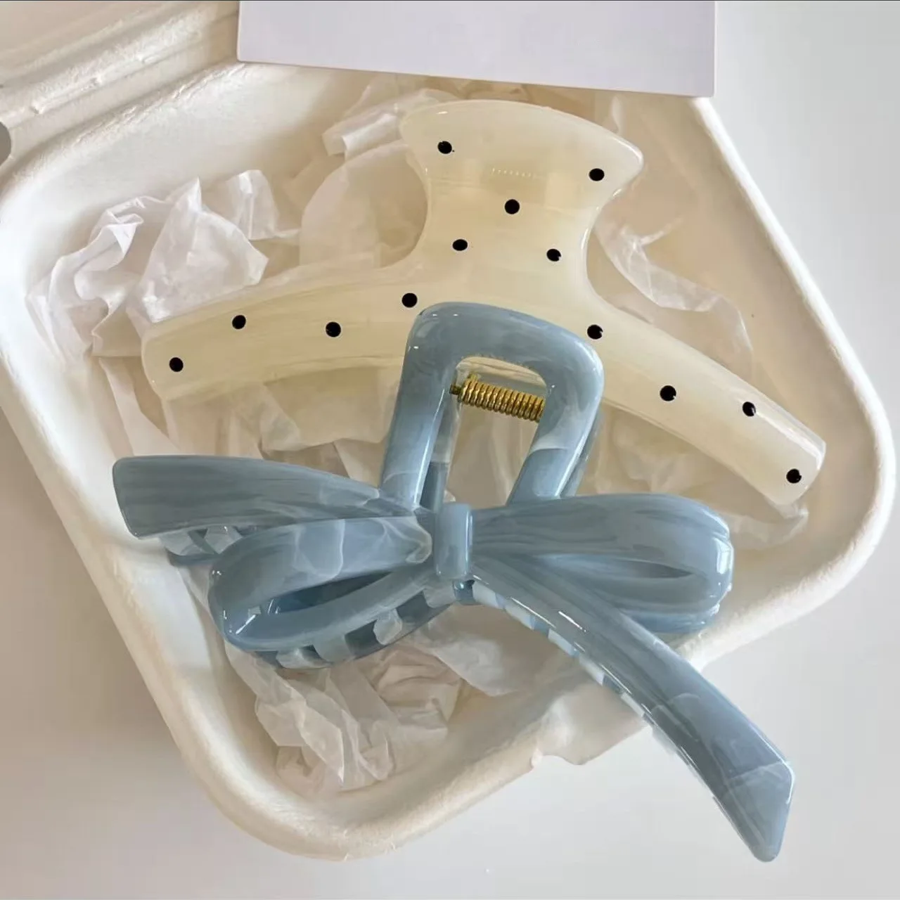 2 Stück Koreanische Blaue Schleifenknoten-Haarklammern mit Punktmuster, Große Haarspangen, Haarkrallen für Frauen, Pferdeschwanz-Klemmen, Haaraccessoires