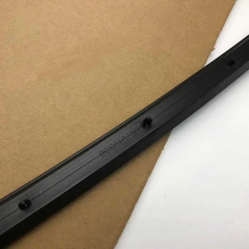 Apply to 14-18 corolla Machine cover sealant strip One price