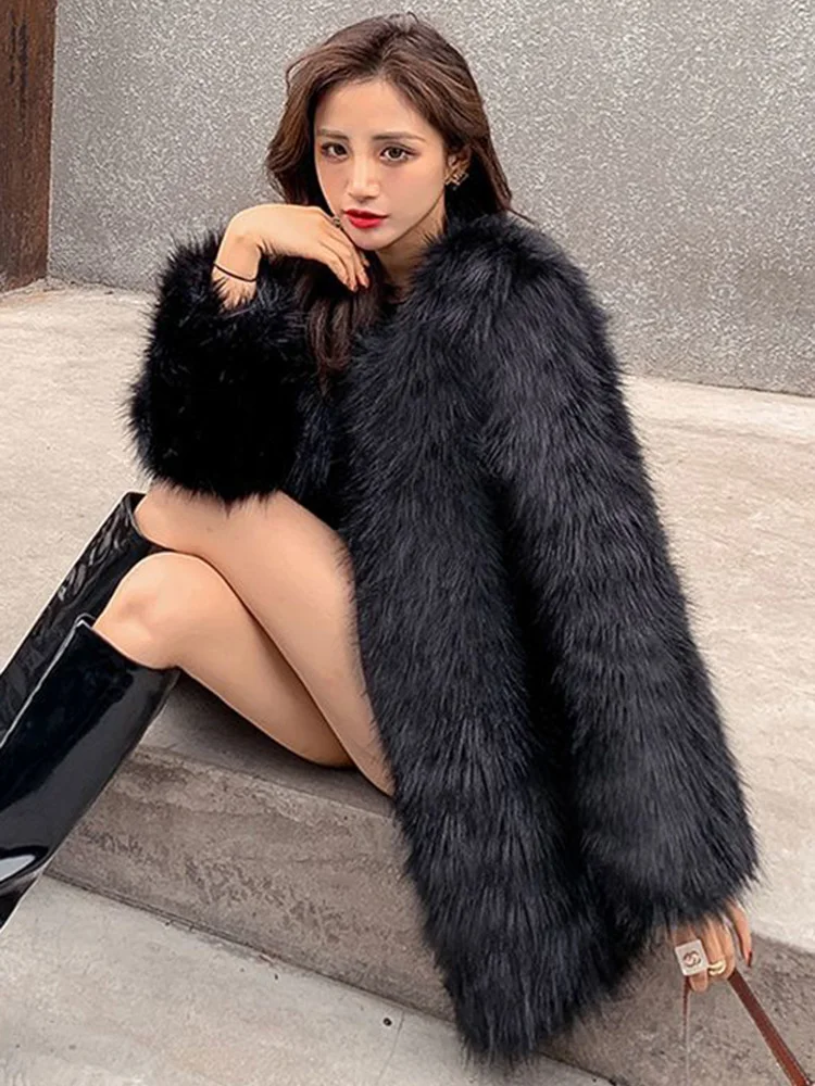 معطف فرو صناعي أسود للنساء سترة أنيقة شتوية دافئة ضيقة على الموضة الكورية بأكمام طويلة للسيدات برقبة دائرية قطع علوية صلبة من الثعلب الصناعي جديد #2