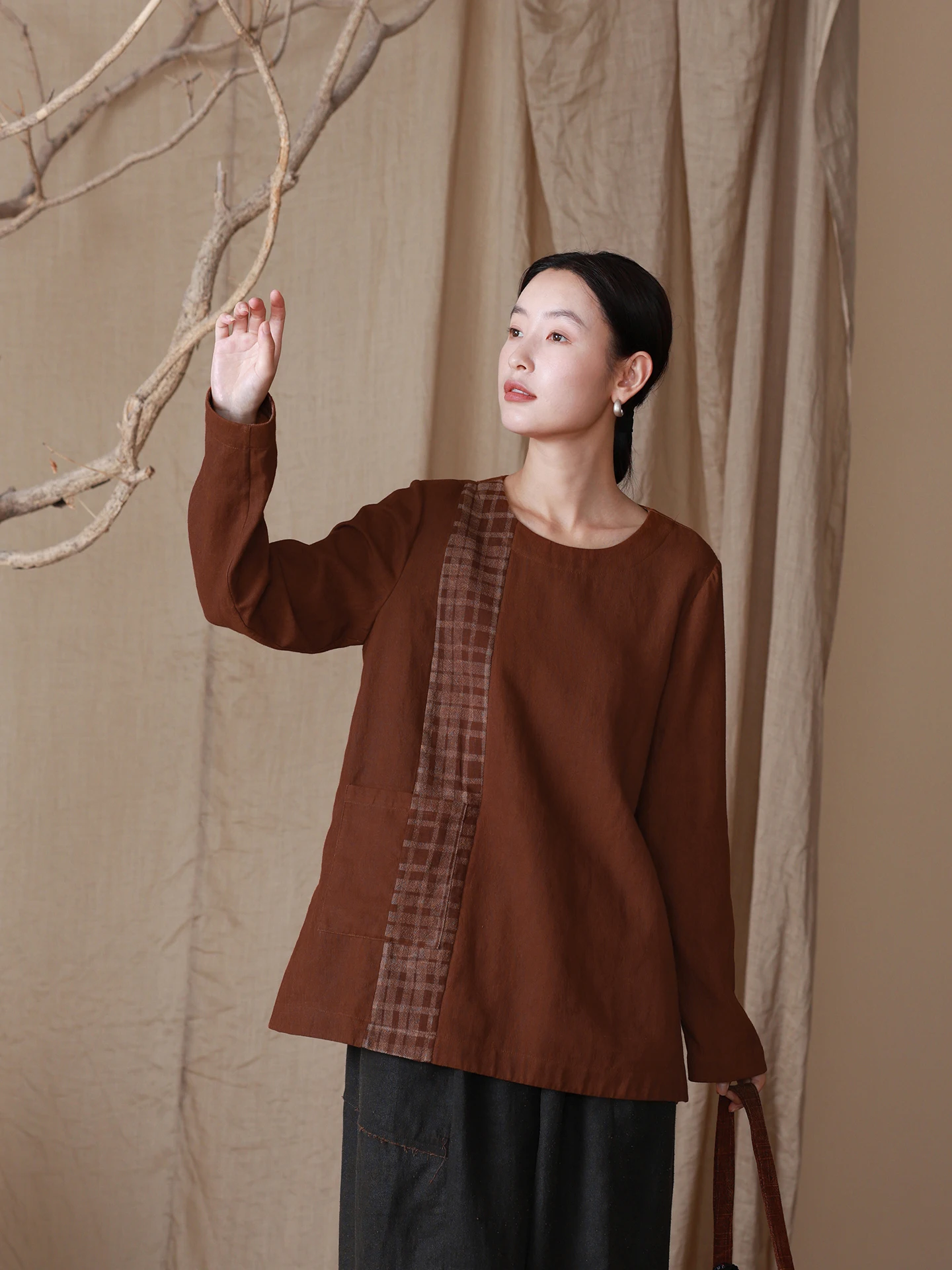 

Топ Xinwei Original Fraant из хлопка и льна в стиле пэчворк, цвет «картофельный клубень», базовый слой для активного отдыха, размер S