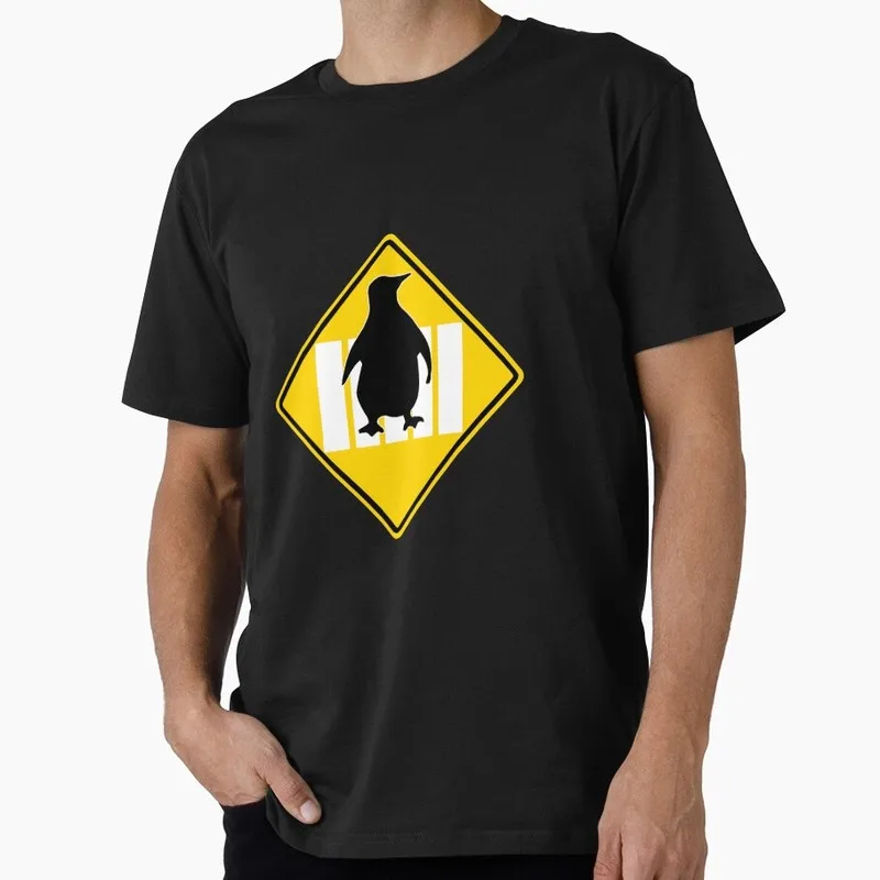LINUX TUX PENGUIN CROSSING ROAD SIGN Operating System Graphic T‑Shirt Short Sleeve Tees Geek IT Developer Fan Gift Tops S-6XL