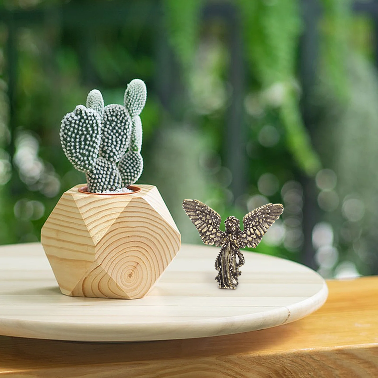 تمثال ملاك نحاسي رائع بأجنحة معقدة، ديكور منزلي روحي لأجواء سلمية، مثالي لساحة الحديقة