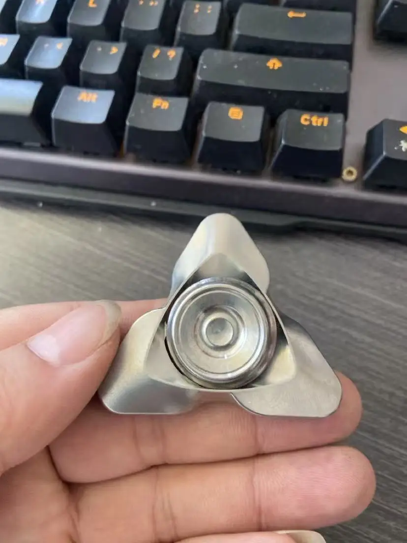 

EDC Cainiao 2.0 стальной спиннер непоседа декомпрессионная игрушка