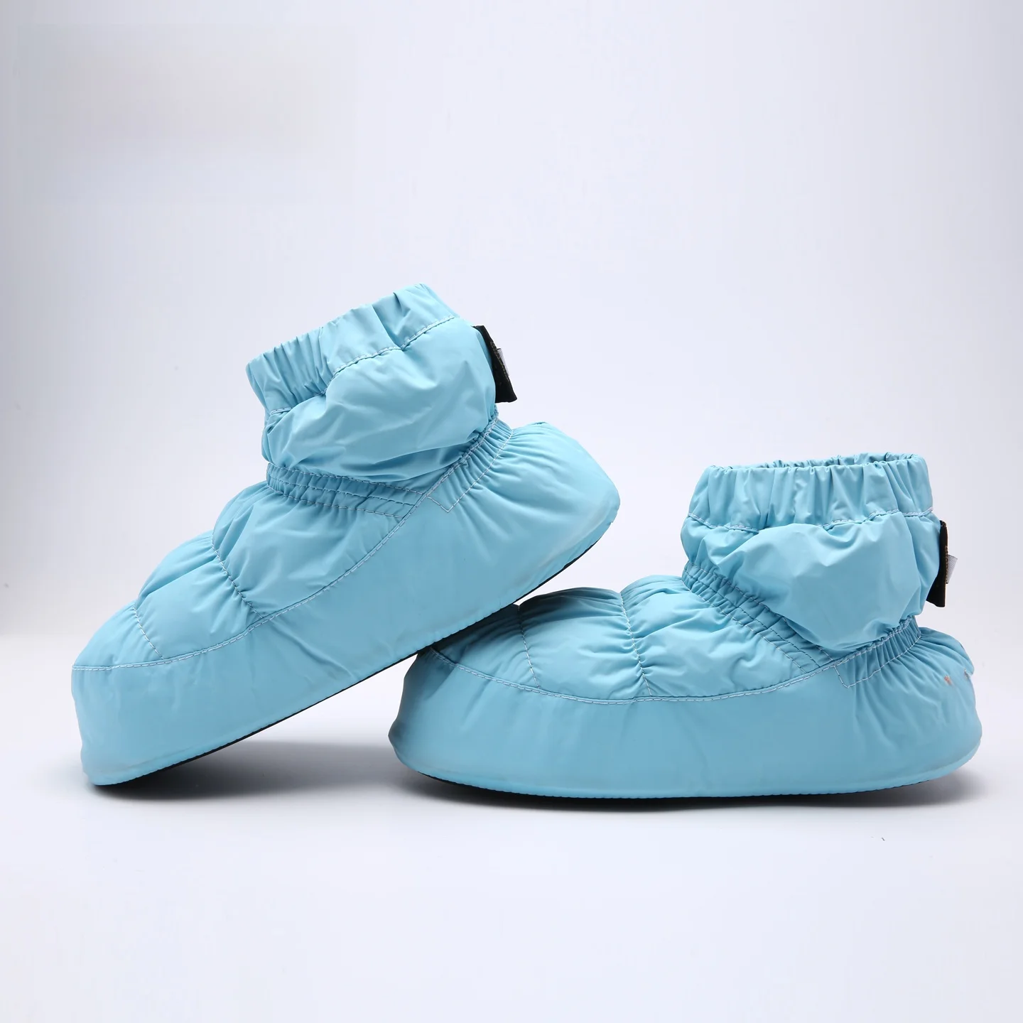 chaussons-de-danse-chauds-et-impermeables-en-coton-pour-homme-et-femme-modele-sana-tee-pour-l'echauffement-de-ballet