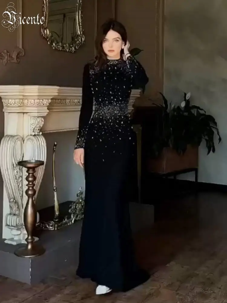 Vc Elegant Black Lo… - image