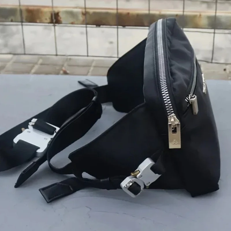للجنسين نايلون أسود حقيبة كروسبودي 1017 ALYX 9SM نمط الخصر حقيبة موضة ملابس الشارع الرياضة في الهواء الطلق على ظهره مقاومة للماء