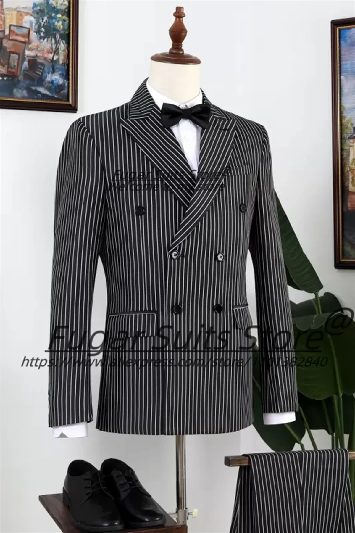 

Tailor Made Black Stripe Double Breasted Men Suits Slim Fit Peak Lapel Groom Tuxedos 2 Pcs Sets Classic Male Blazers Ropa Hombre