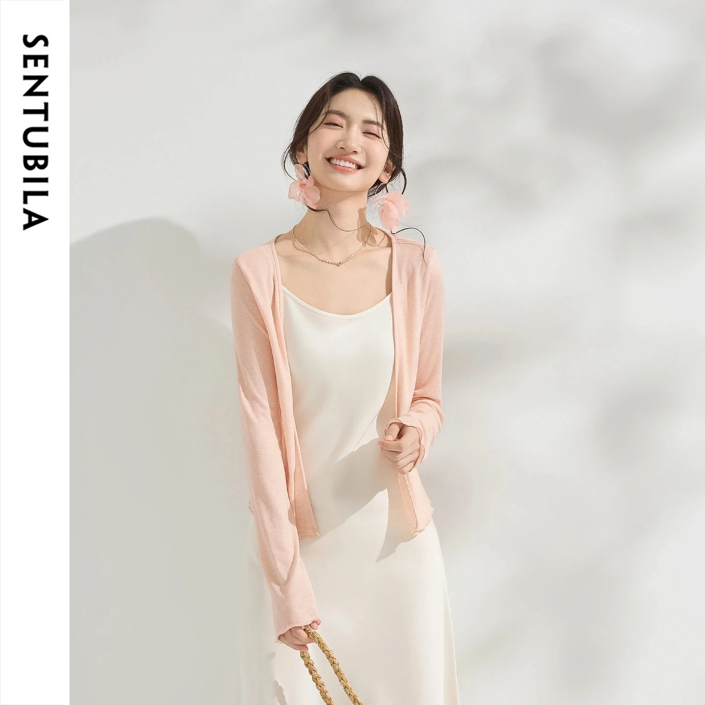 

SENTUBILA Minimalist Office Light Pink Knit Long Sleeve Cardigan Women Twist Hem Snap-Button Summer Sun Outerwear Q62WC7217