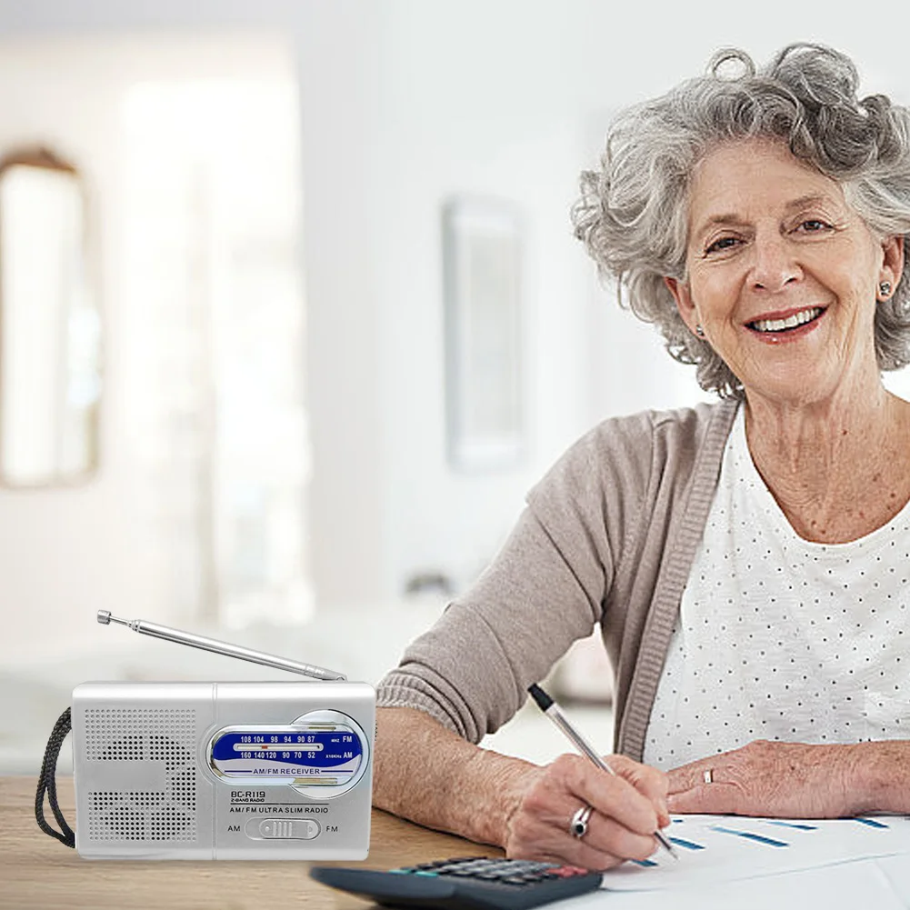 Mini Vintage Radio …