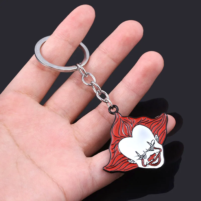 LLavero de Cosplay de película de terror para mujeres y hombres, colgante Pennywise, joyería