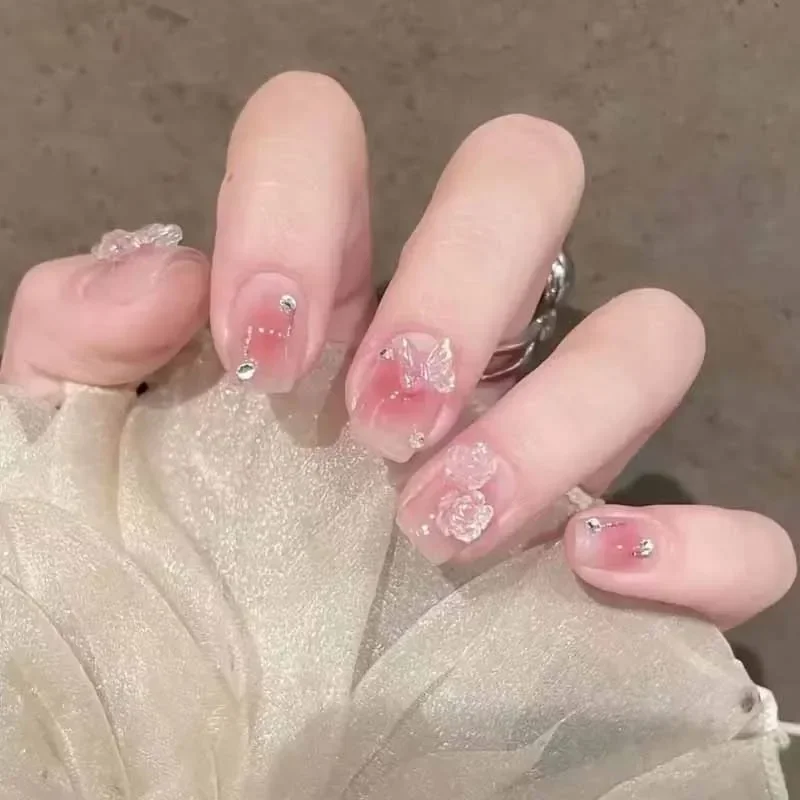 10 Pcs Handmade Women Fashion New Style Press On Nails Ins Style Trend Butterfly Knot Tulip Flowers Short Nail Art Nail Plate