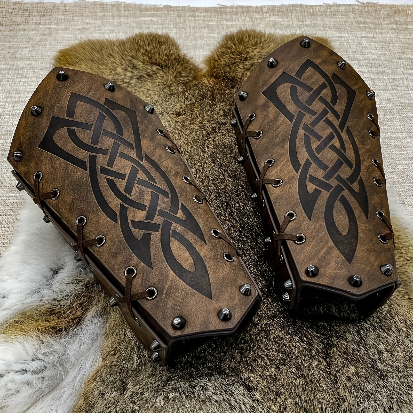 Medieval Festival Costume Accessories Knight Bracers Arm Guards Leather Rivets Cuffs Bracers Steampunk Lace Up Arm Gauntlets for Halloween LARP Cosplay