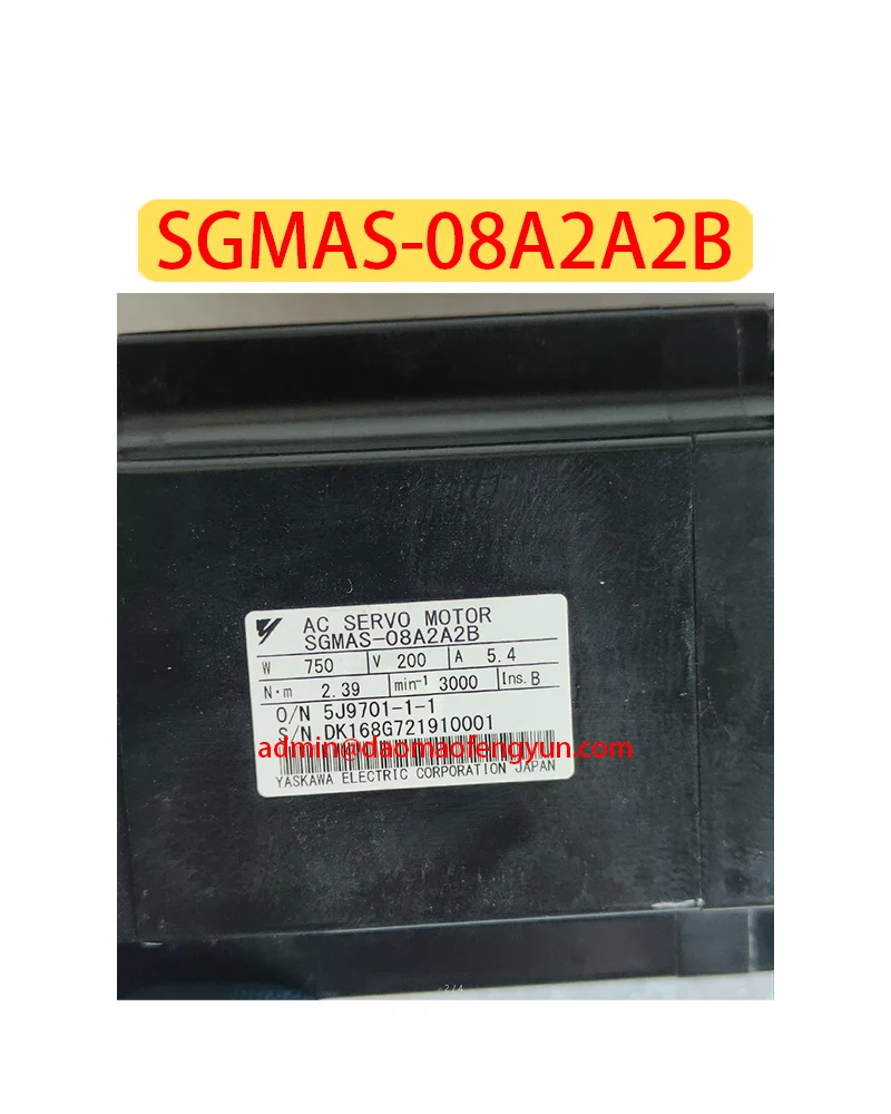 

SGMAS-08A2A2B Brand new servo motor SGMAS 08A2A2B，Fast shipping
