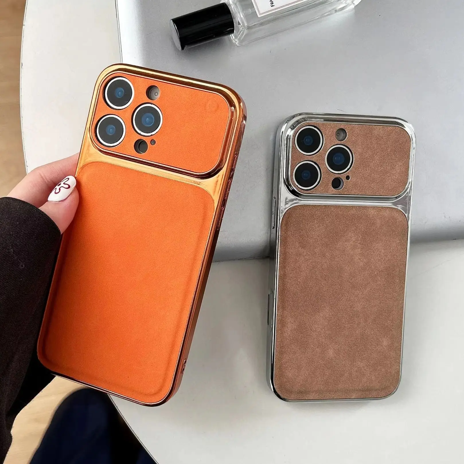 Überzug Große Fenster Wildleder Leder Telefon Fall Für iPhone 17 16 15 14 13 Pro Max Sofort Turn 17 Luft Kissen Matte Stoßstange Abdeckung